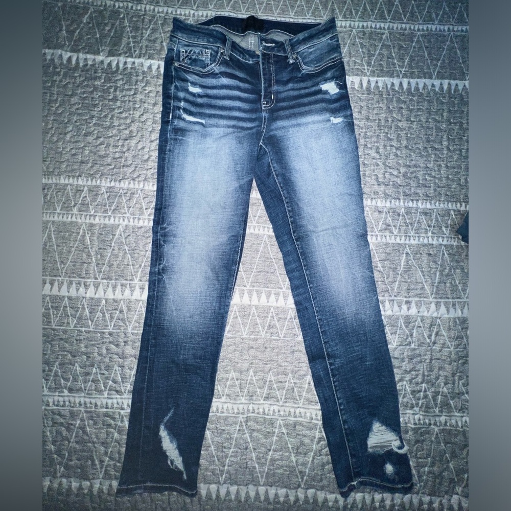Buckle Jeans